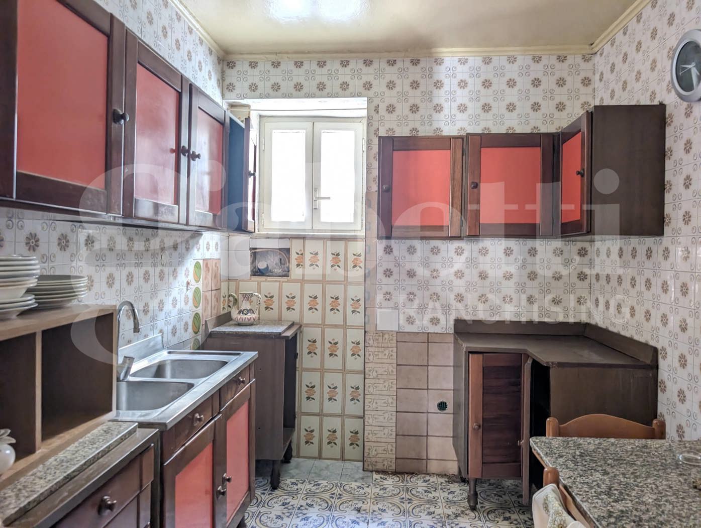 Trilocale da ristrutturare a Bacoli