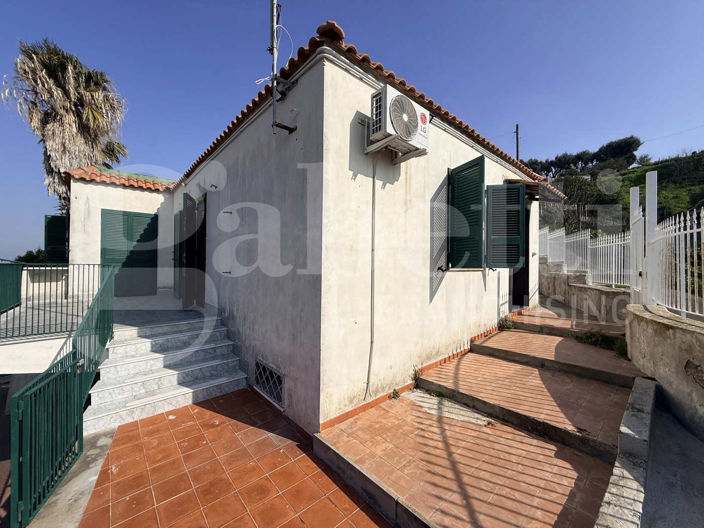 Villa con giardino a Bacoli