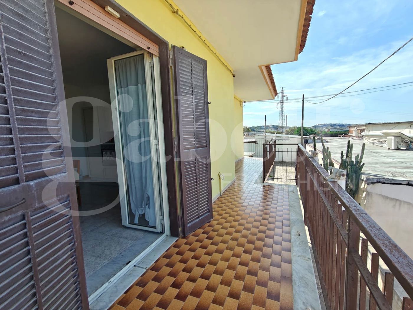 Trilocale arredato in affitto a Bacoli