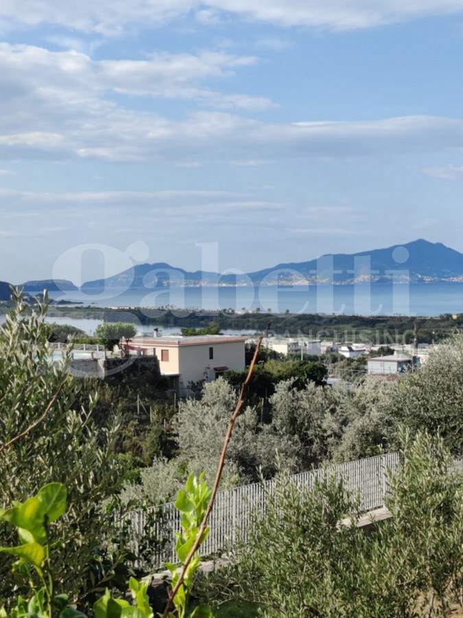 Terreno Agricolo in vendita a Bacoli