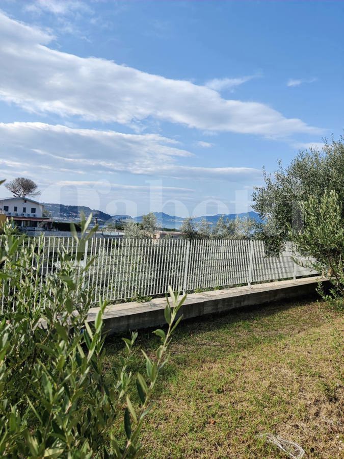 Terreno Agricolo in vendita a Bacoli