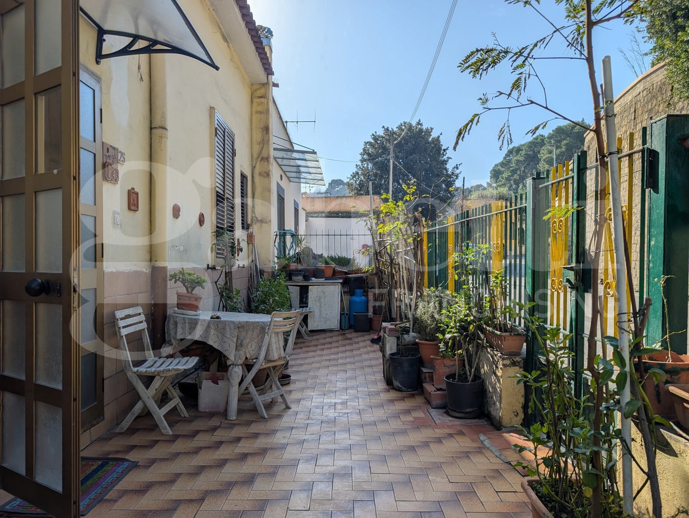 Casa indipendente da ristrutturare a Bacoli