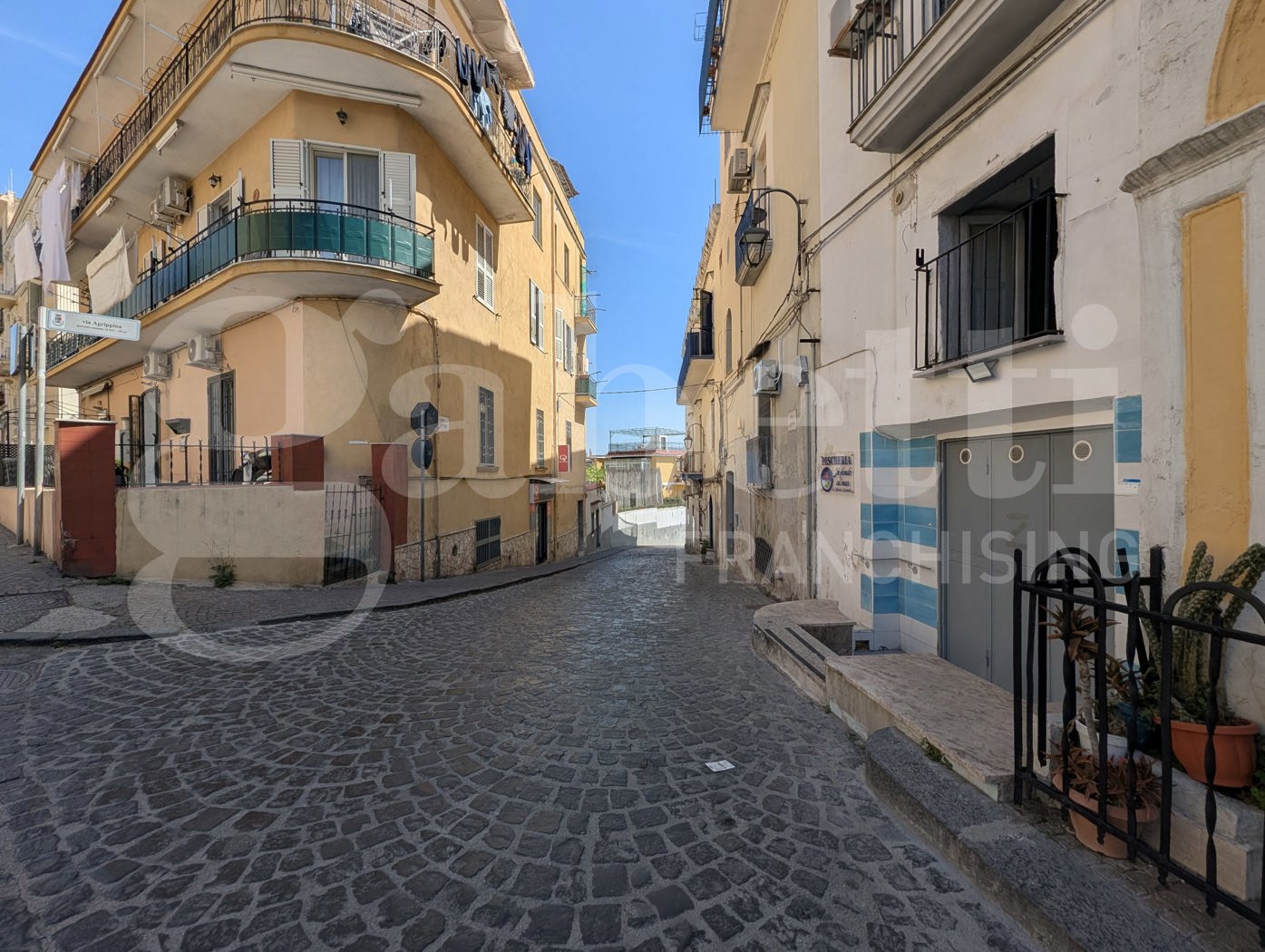 Bilocale in vendita a Bacoli