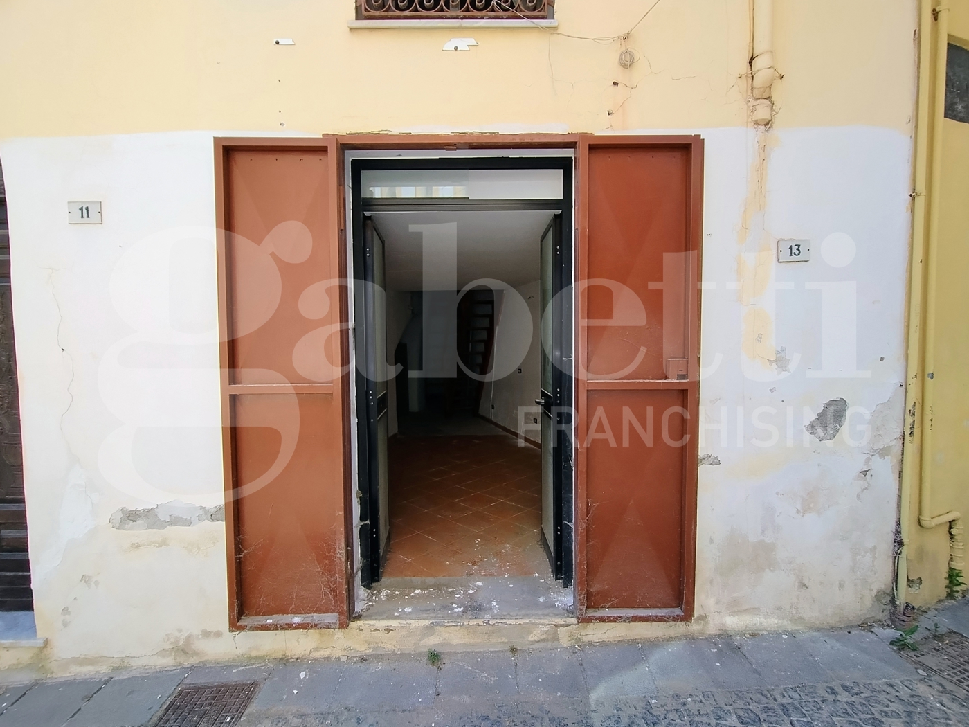 Negozio in affitto a Monte di Procida