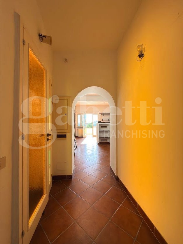 Casa indipendente in affitto a Monte di Procida