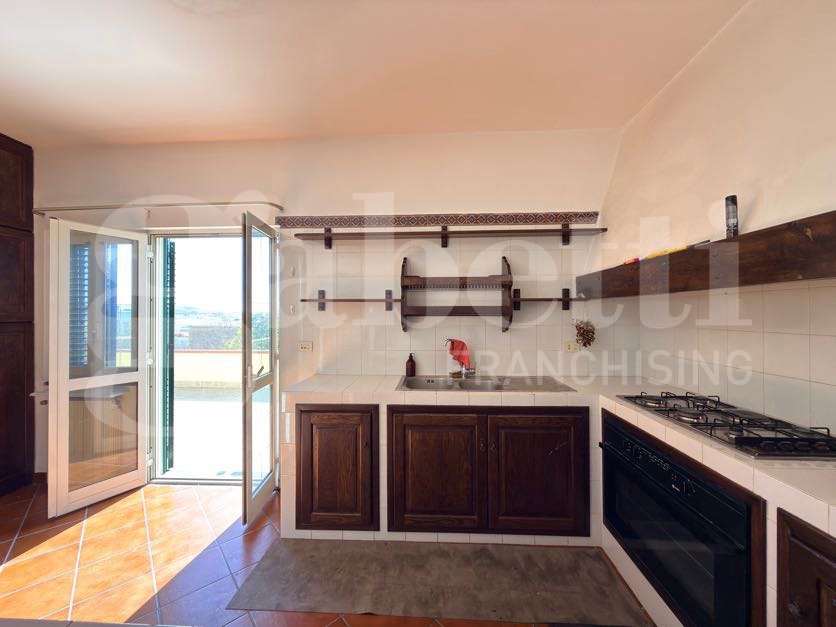 Casa indipendente in affitto a Monte di Procida