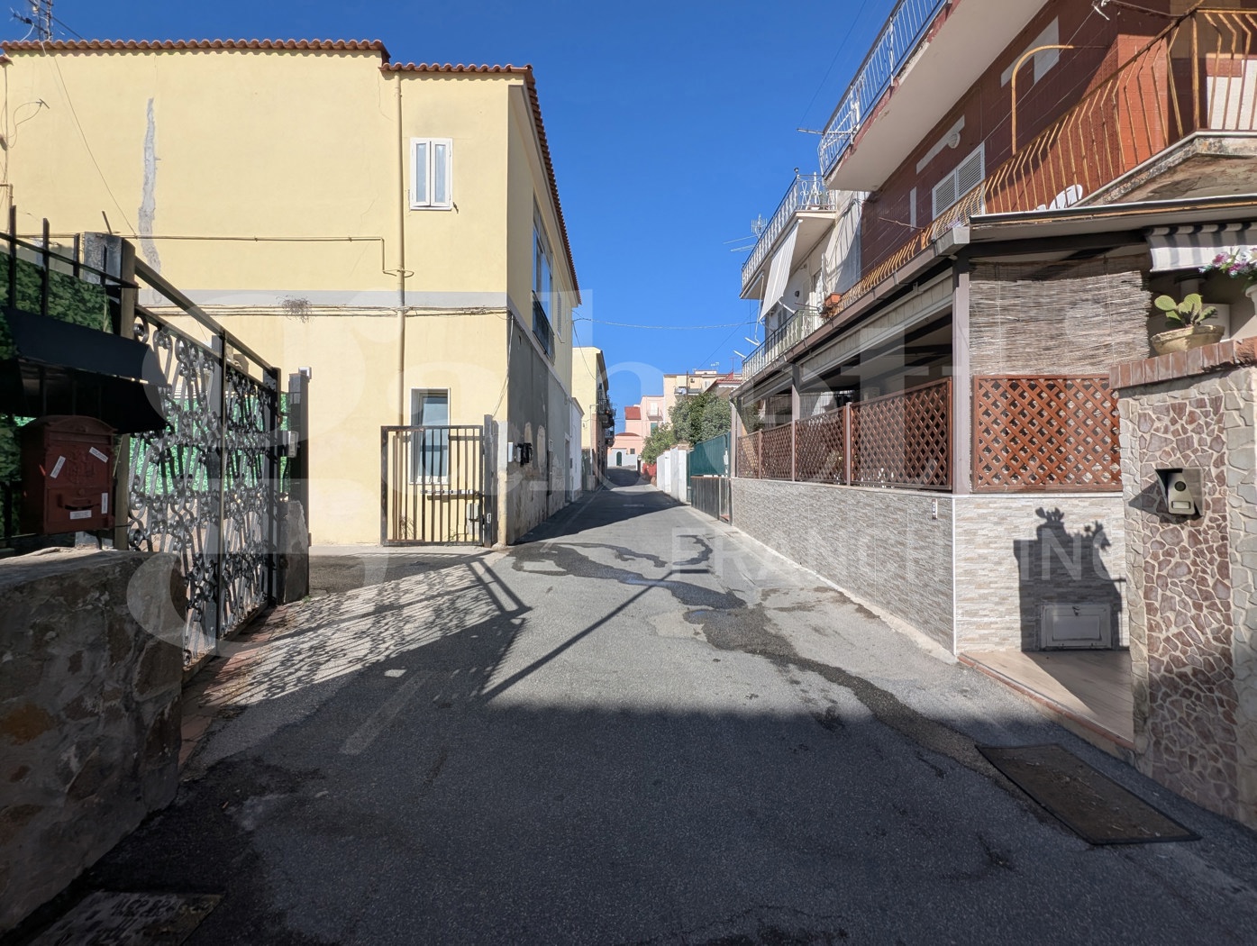 Appartamento da ristrutturare a Bacoli