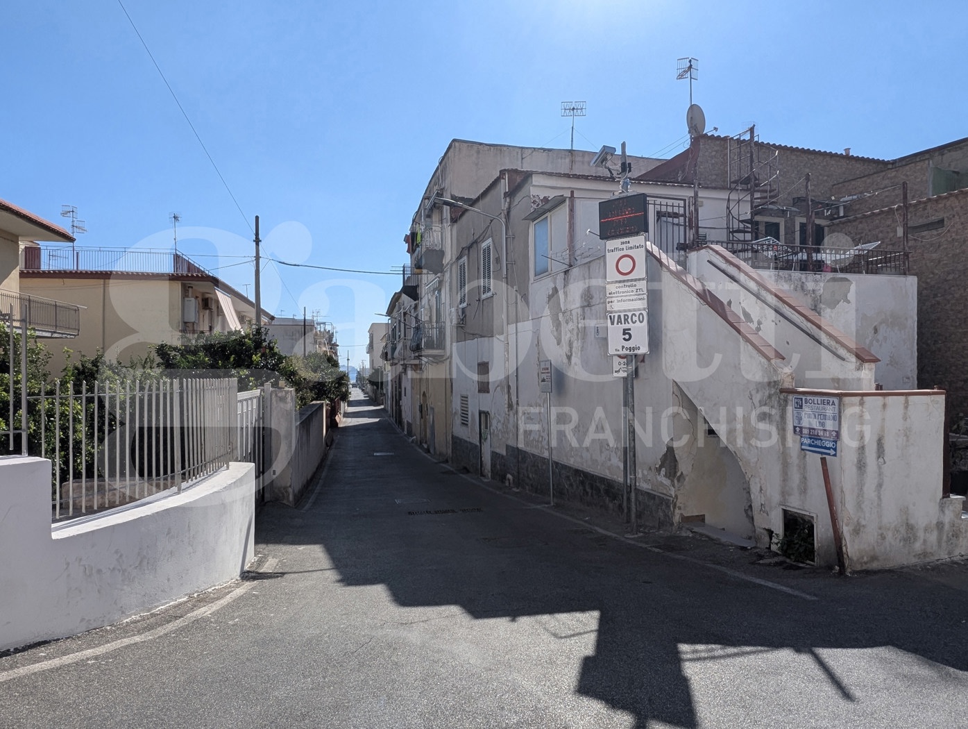 Appartamento da ristrutturare a Bacoli