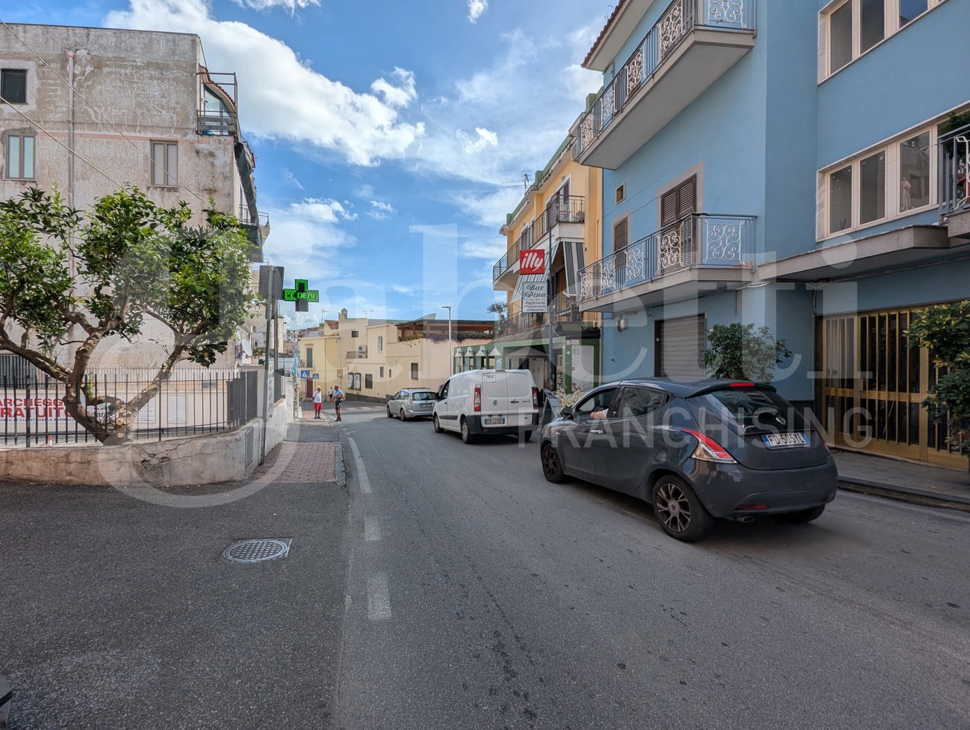 Negozio in vendita a Bacoli