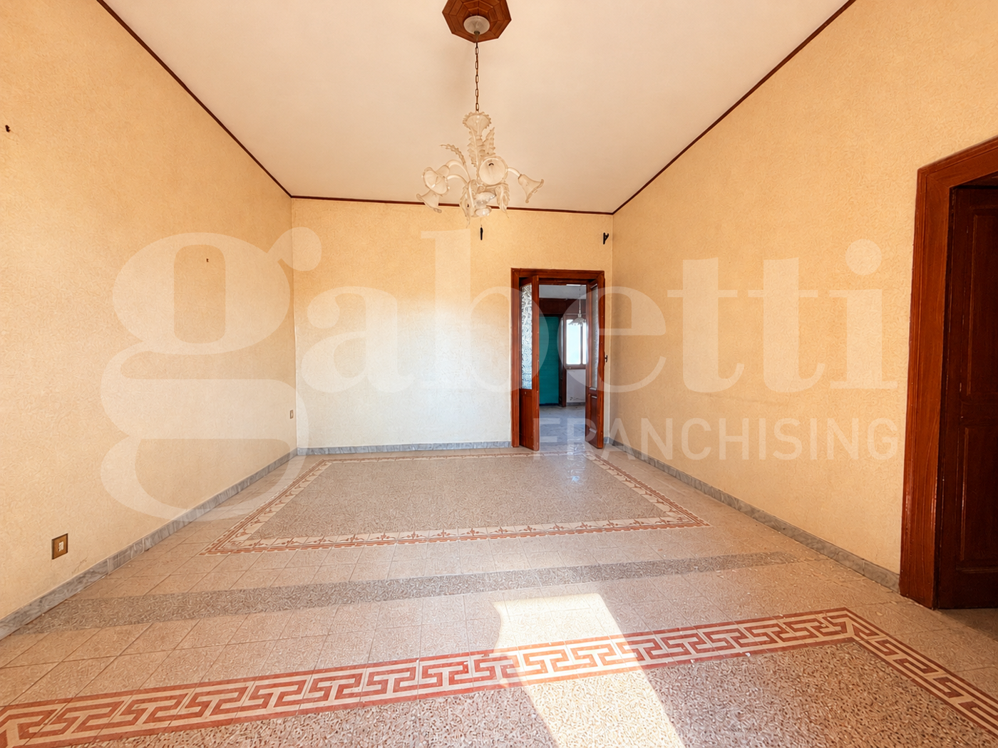 Quadrilocale con box doppio a Bacoli