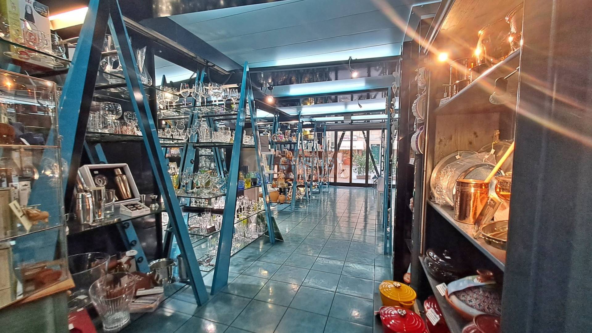 Attivit commerciale in vendita a Albenga, Centro Storico