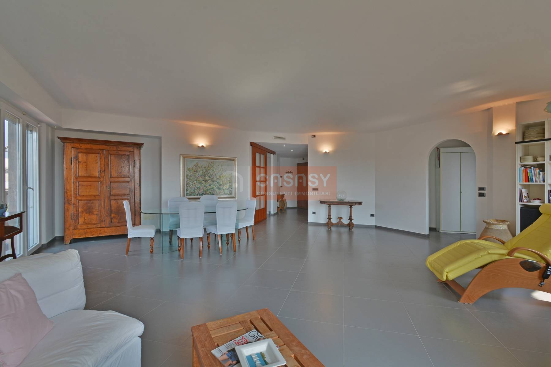 Appartamento in vendita a Albenga, Centrale