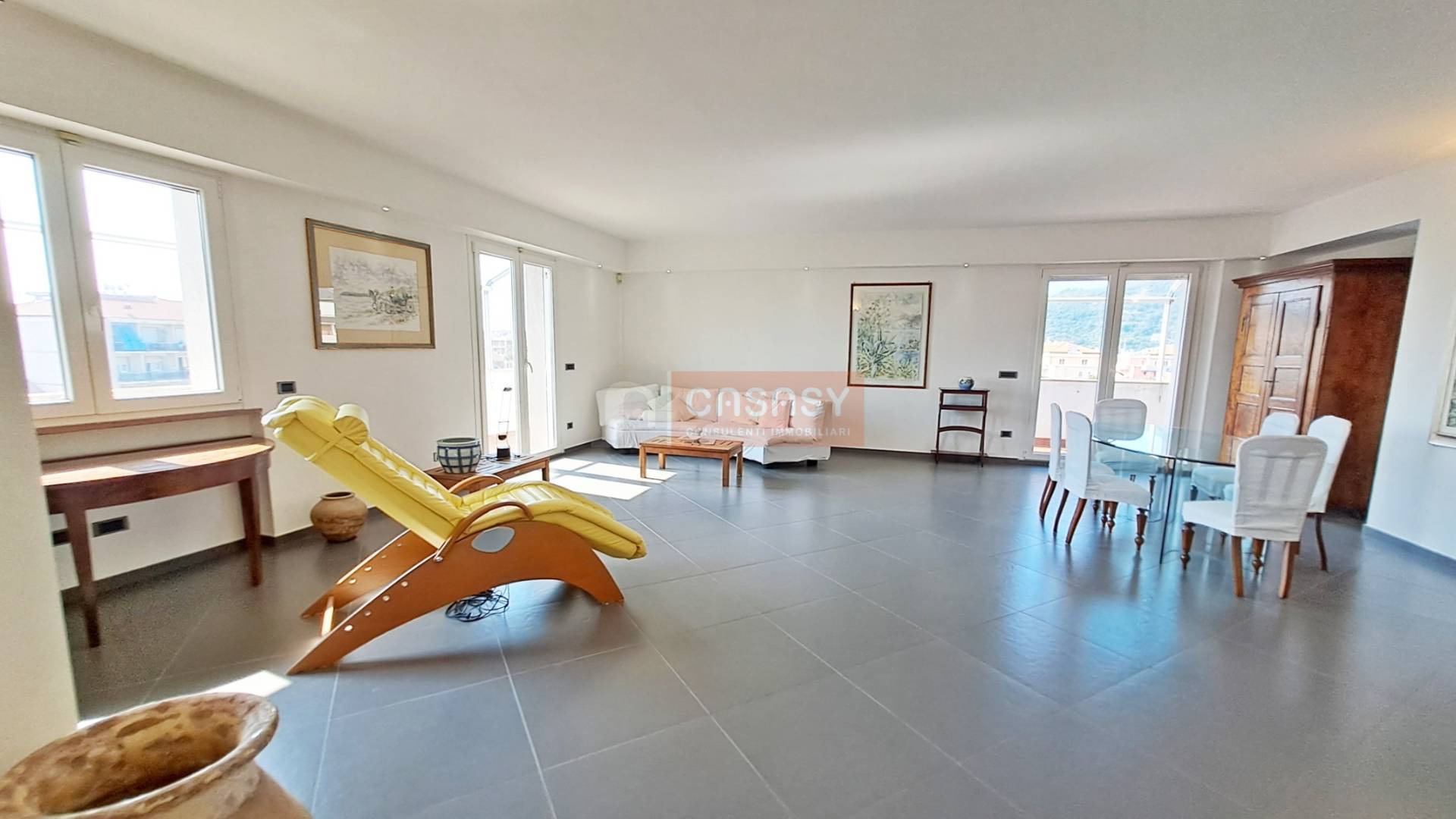 Appartamento in vendita a Albenga, Centrale