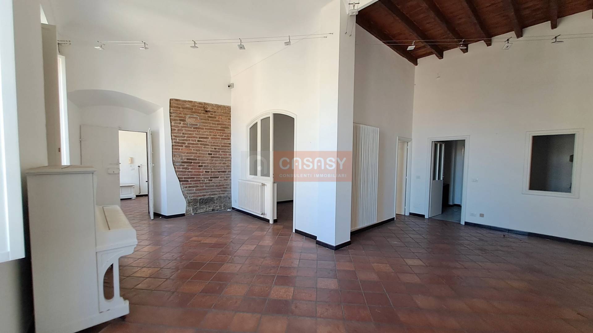 Studio/Ufficio in affitto a Albenga, Centro Storico