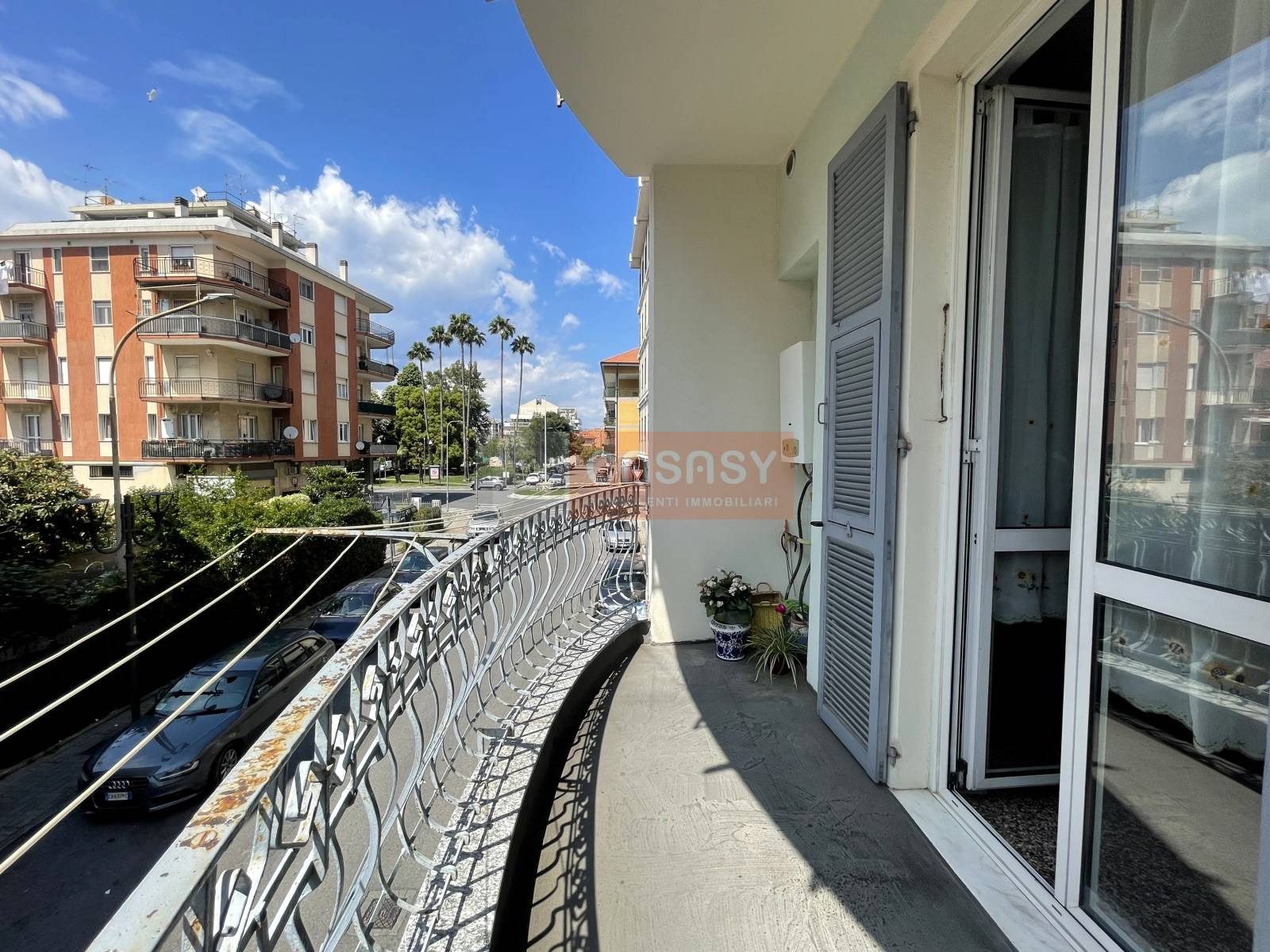 Casa Semindipendente in vendita a Albenga, Centrale