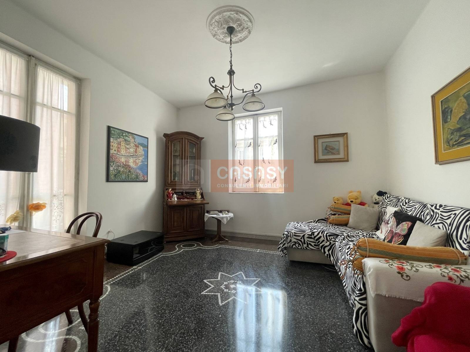 Casa Semindipendente in vendita a Albenga, Centrale