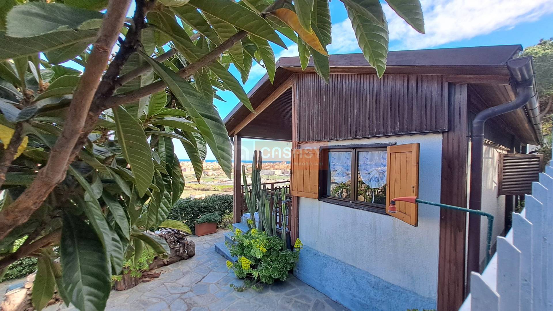 Casa indipendente in vendita a Albenga