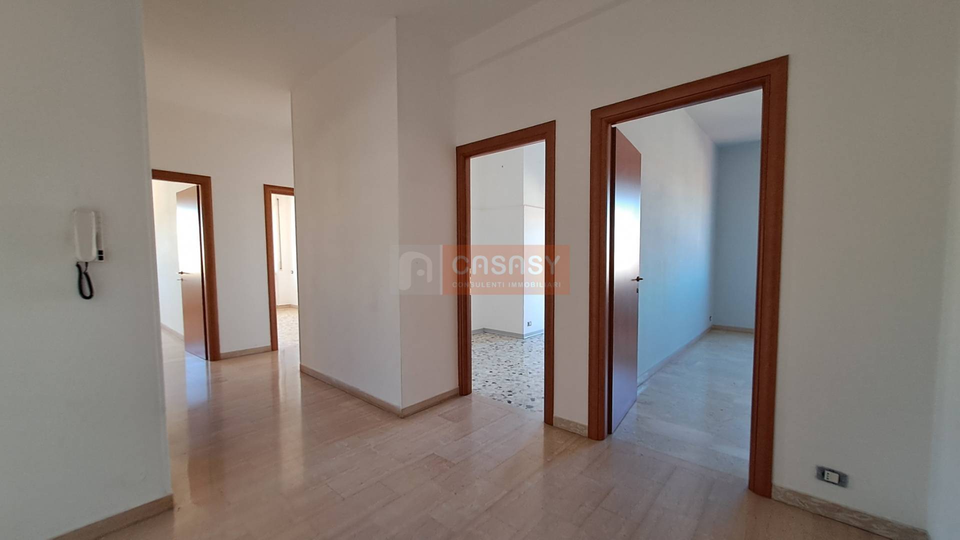 Appartamento in vendita a Albenga, Centrale