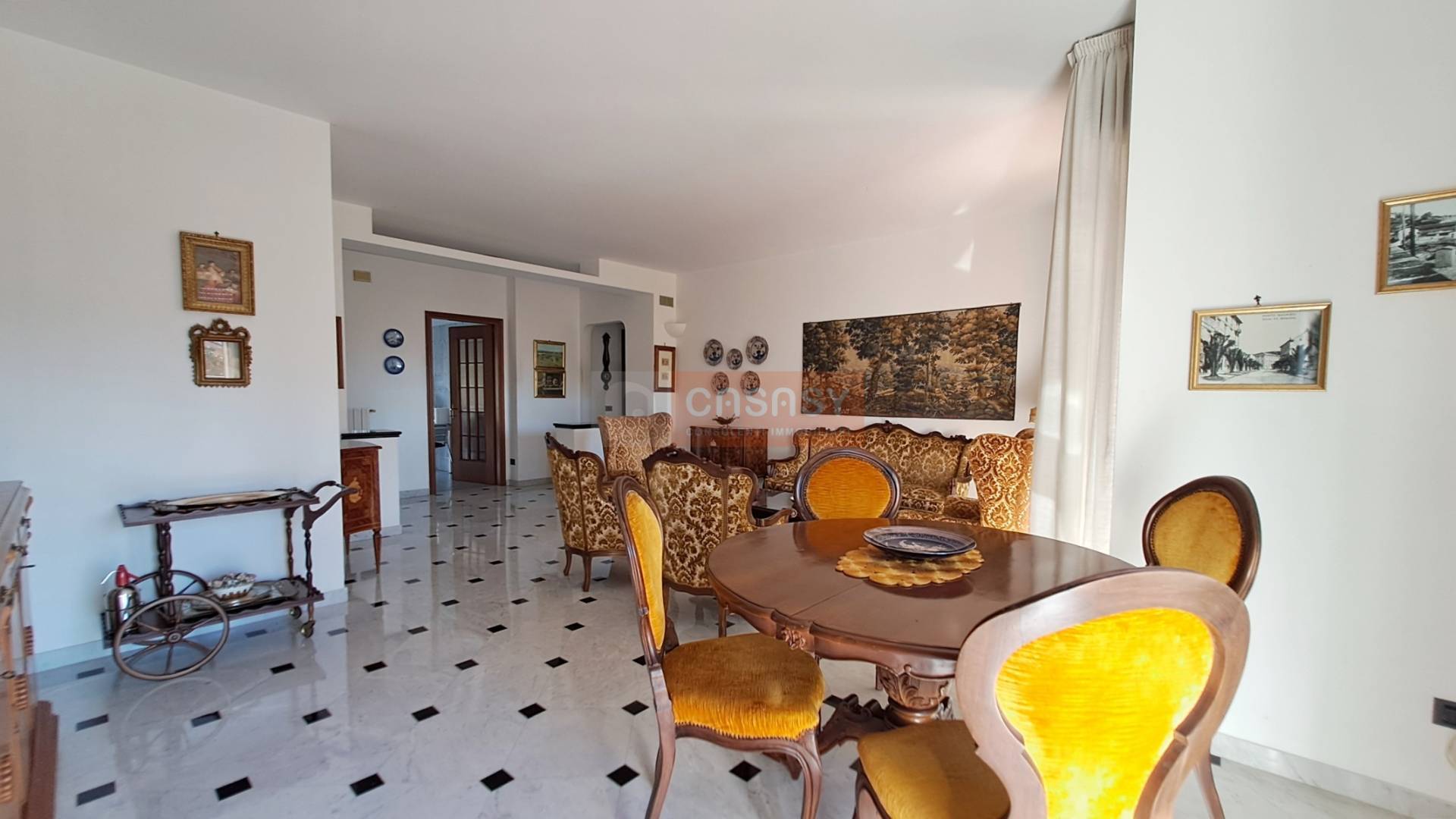 Appartamento in vendita a Albenga, Centrale