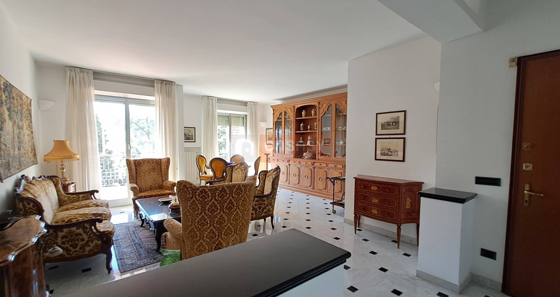 Appartamento in vendita a Albenga, Centrale