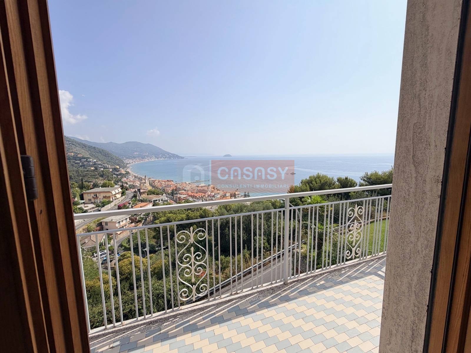 Appartamento in vendita a Laigueglia