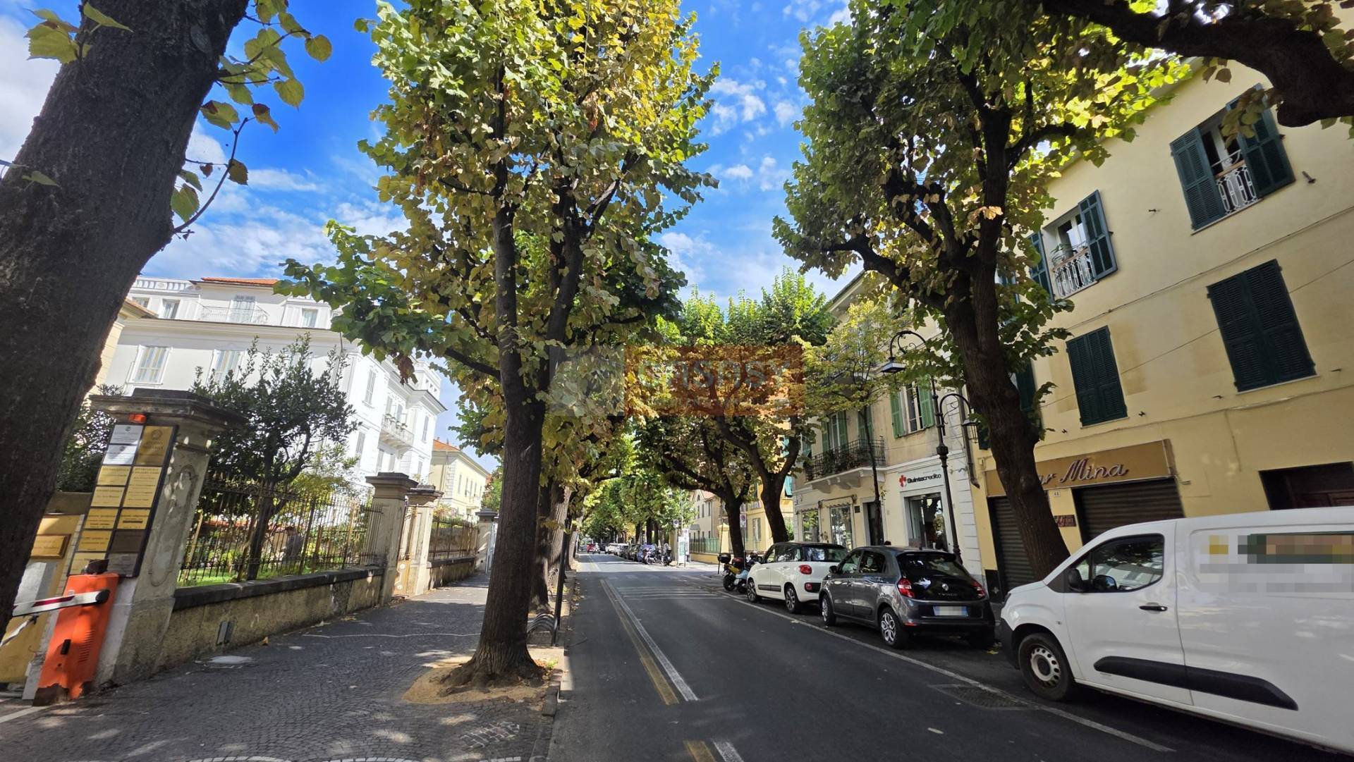 Appartamento in vendita a Albenga, Centrale