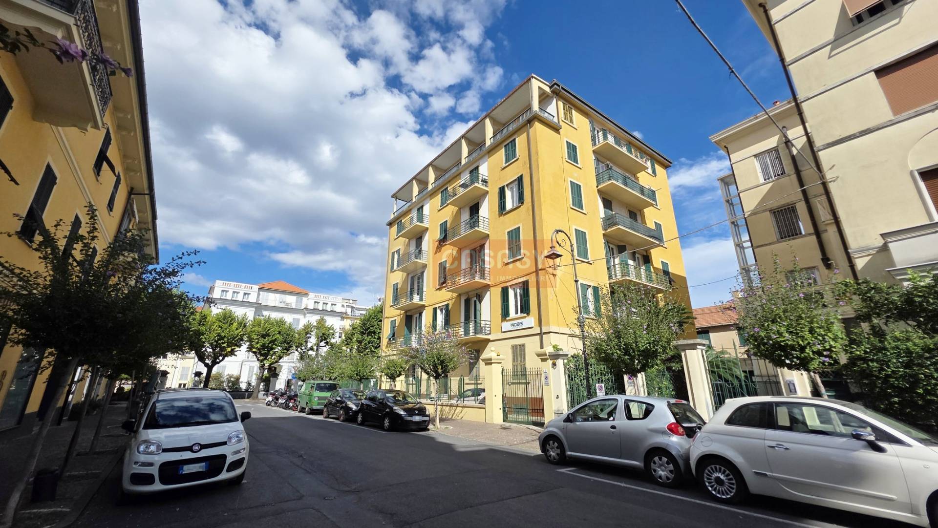 Appartamento in vendita a Albenga, Centrale