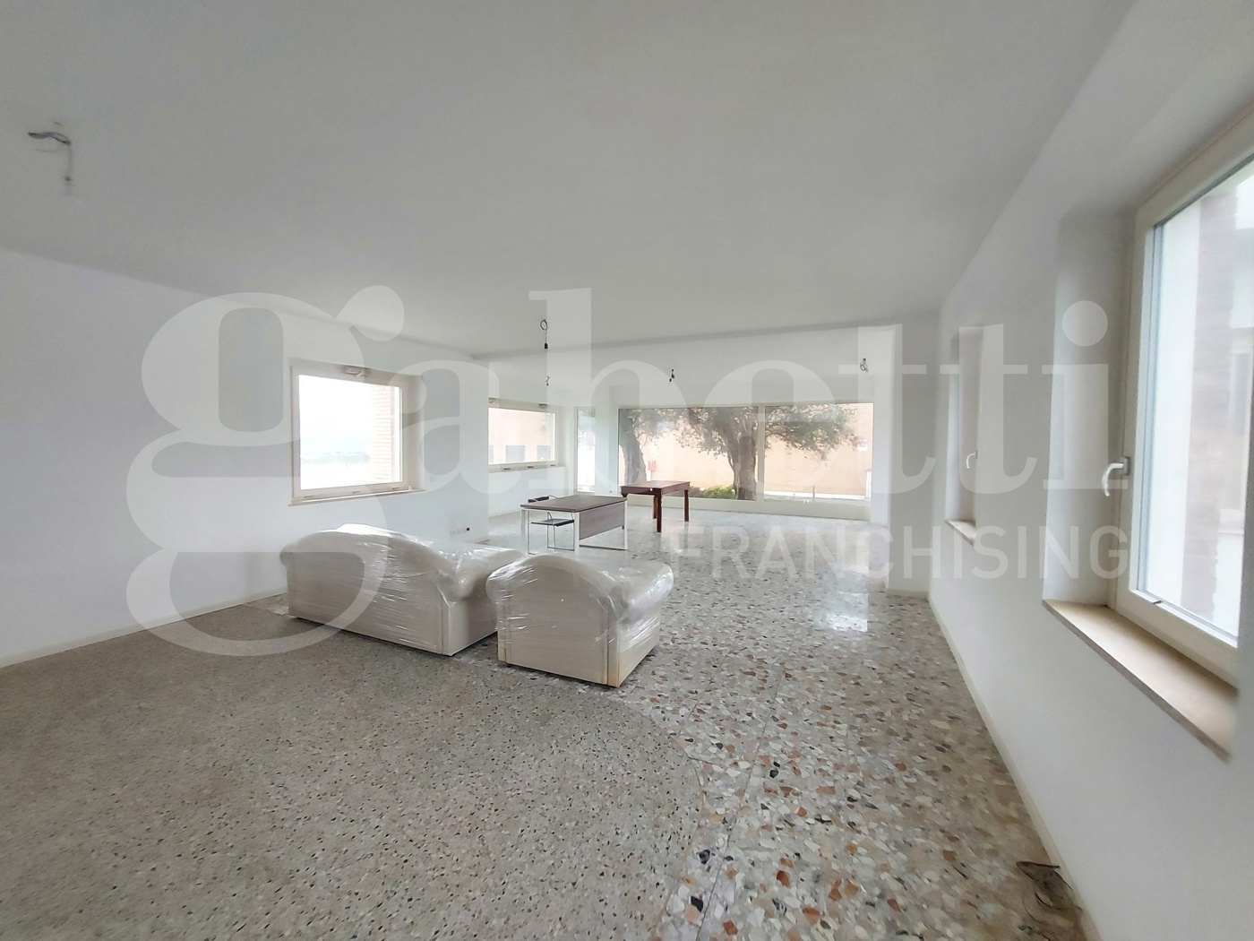 Negozio in affitto a Treviso