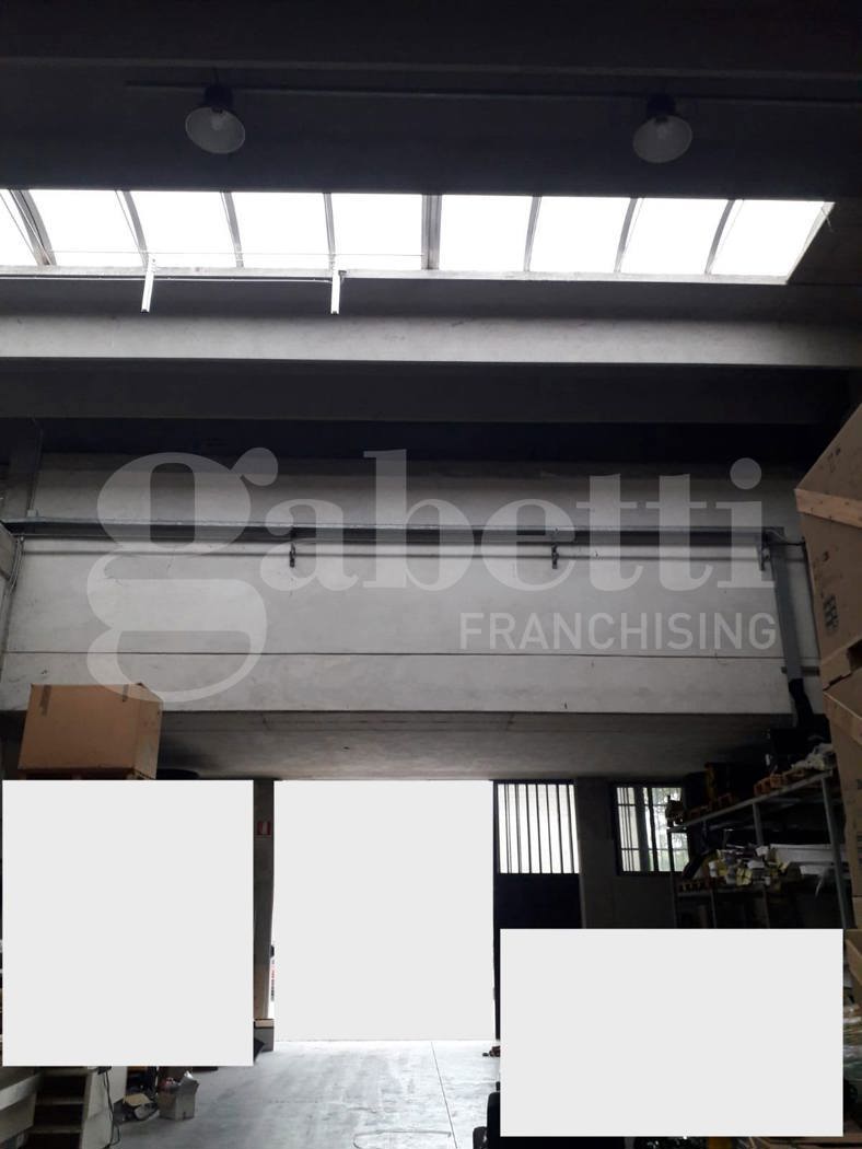 Capannone in vendita a Casier