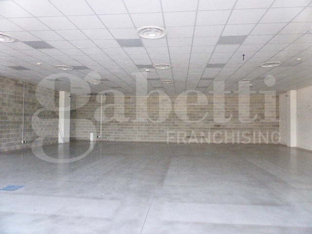 Capannone in vendita a Casale sul Sile