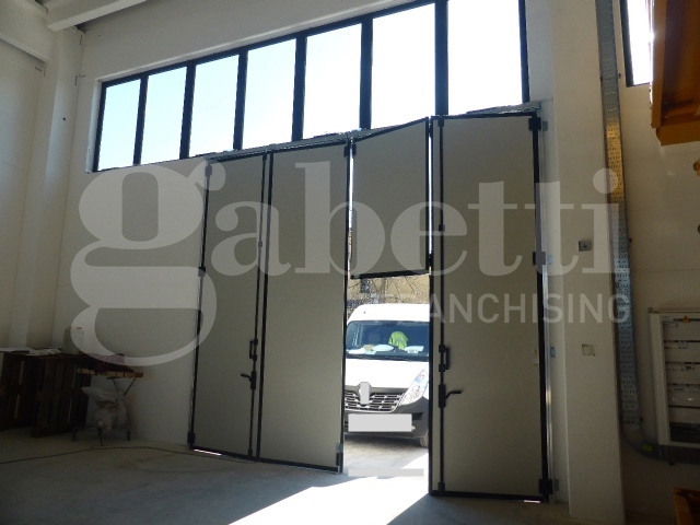 Capannone in vendita a Casale sul Sile