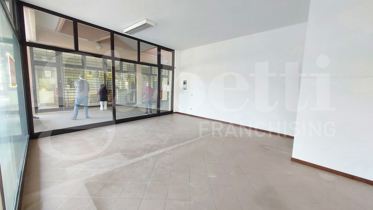 Negozio in vendita a Breda di Piave