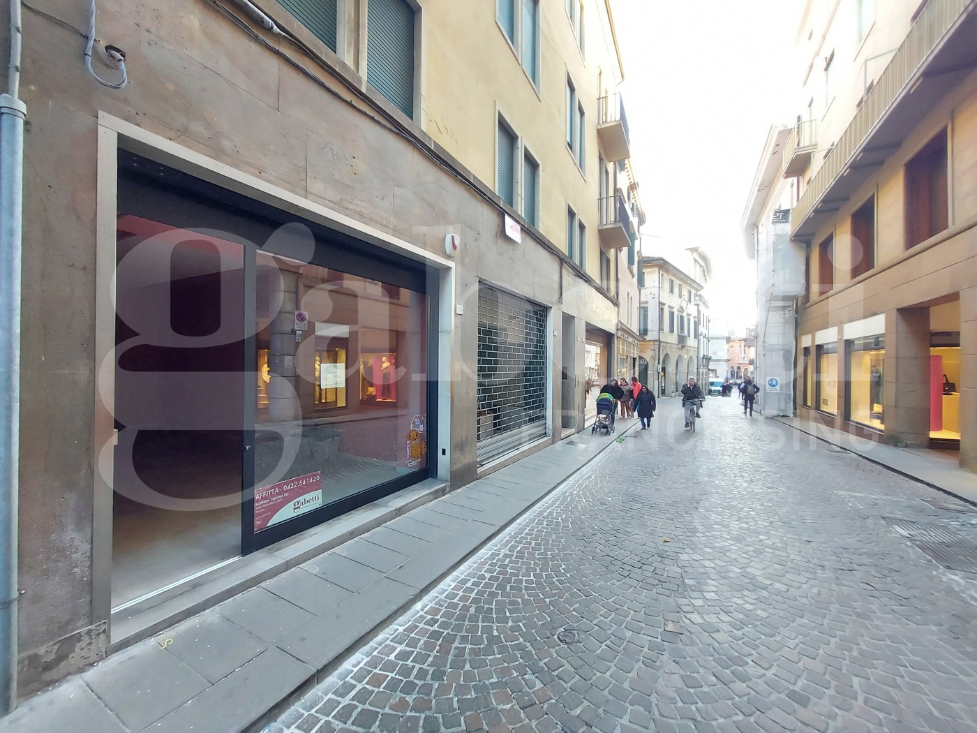Negozio in affitto a Treviso