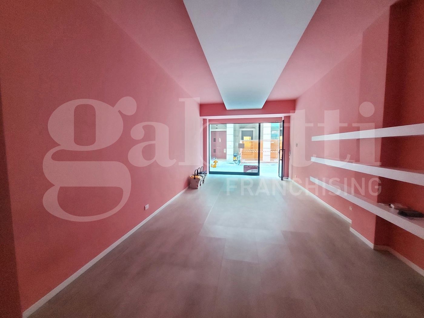 Negozio in affitto a Treviso