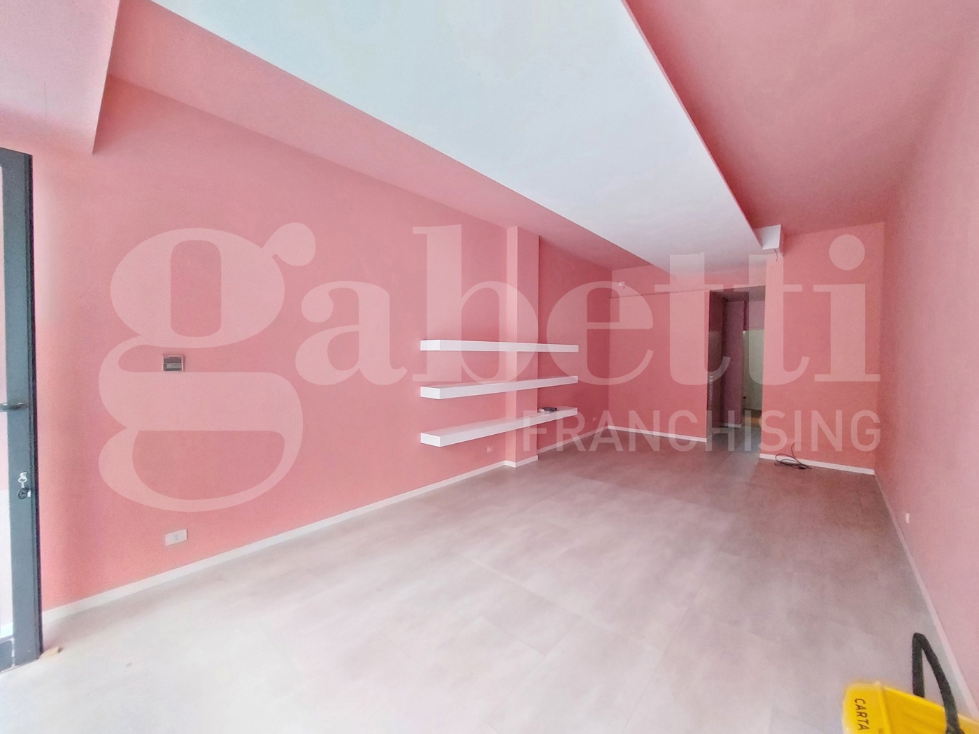 Negozio in affitto a Treviso