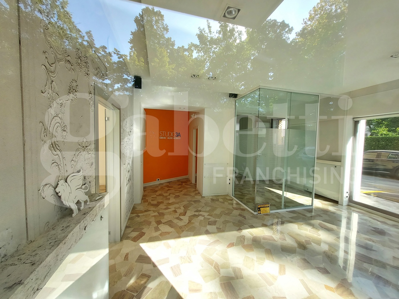 Negozio in affitto a Treviso