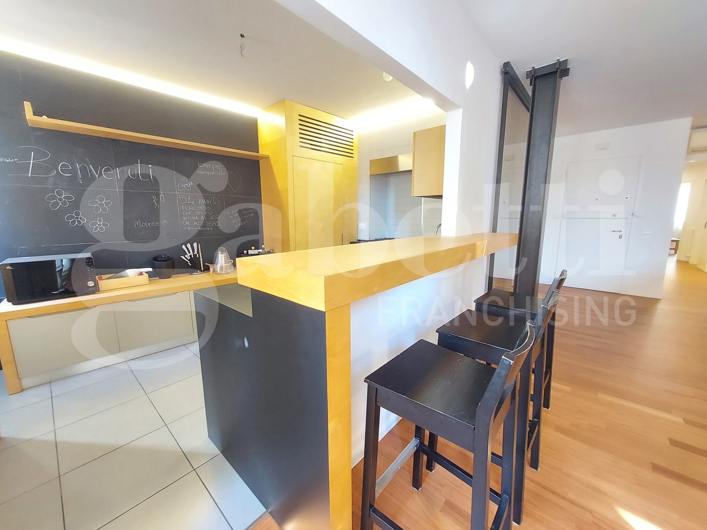 Quadrilocale arredato in affitto a Treviso