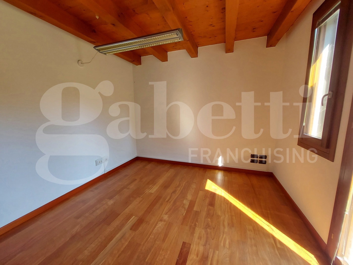 Quadrilocale in vendita a Treviso