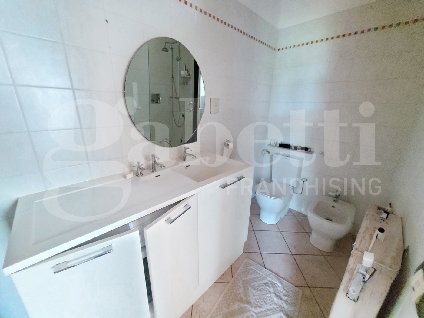 Trilocale arredato in affitto a Treviso