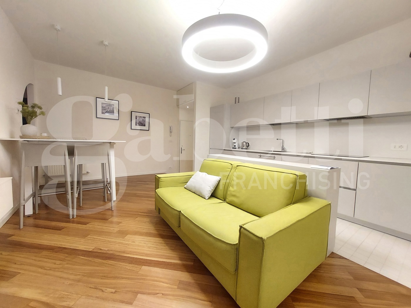 Bilocale arredato in affitto a Treviso