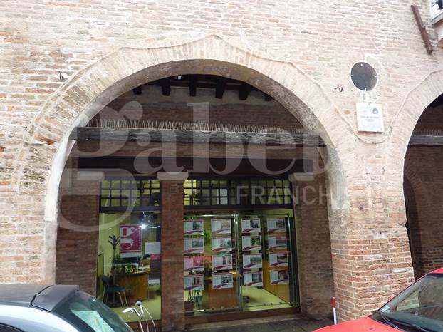 Negozio in affitto a Treviso