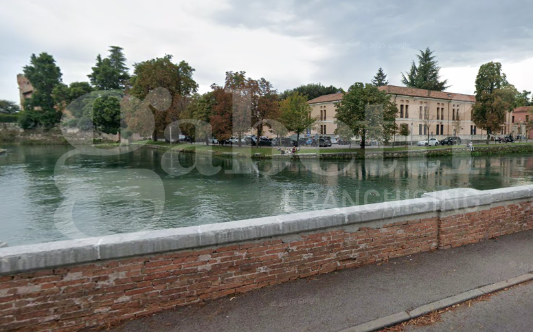 Bilocale arredato in affitto a Treviso