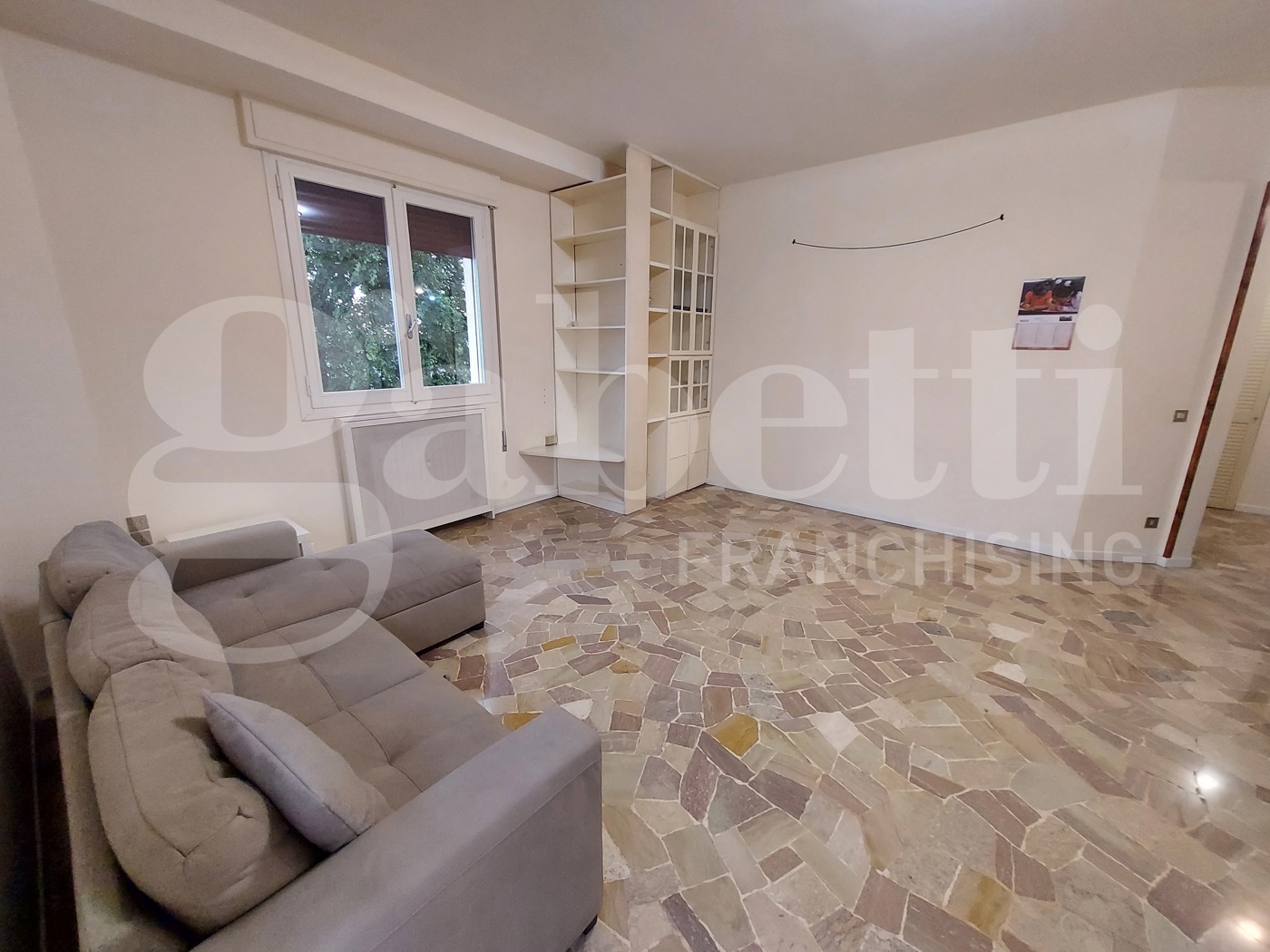 Quadrilocale arredato in affitto a Treviso