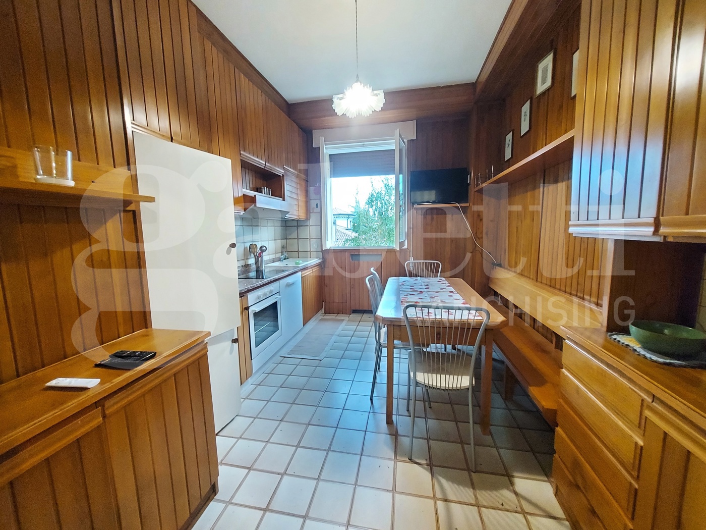 Quadrilocale arredato in affitto a Treviso