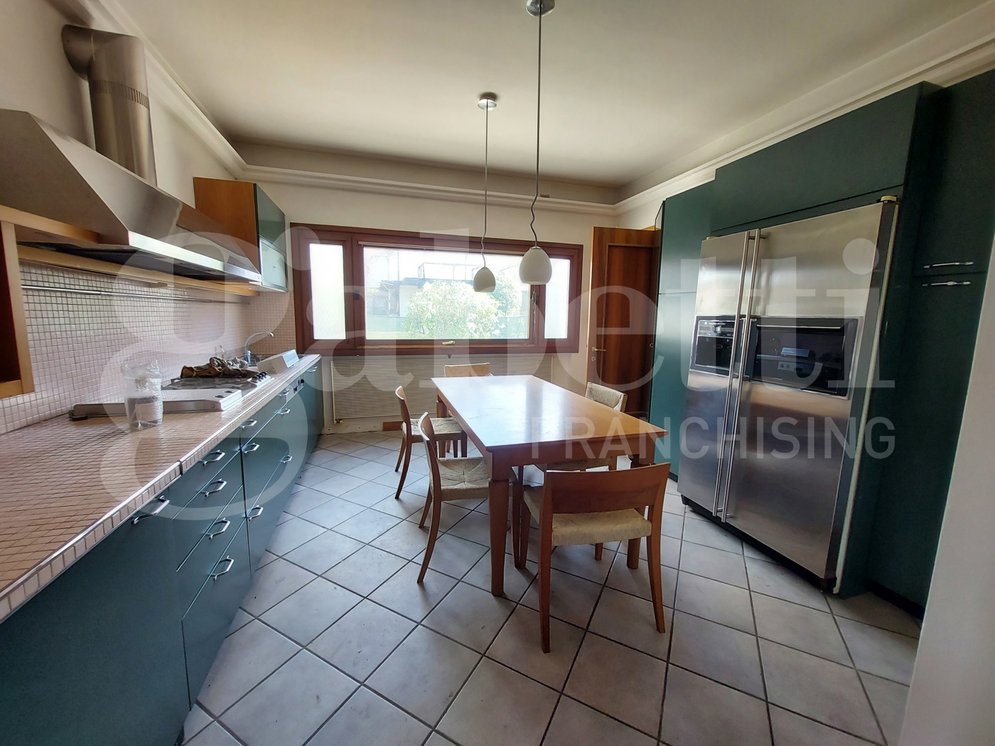 Villa Bifamiliare con giardino a Treviso