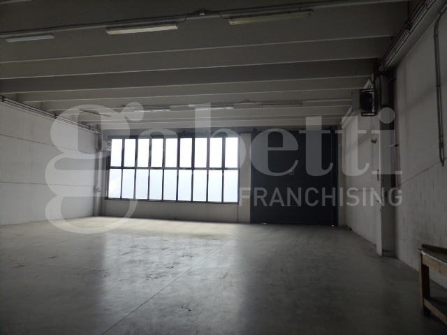 Capannone in affitto a Casale sul Sile