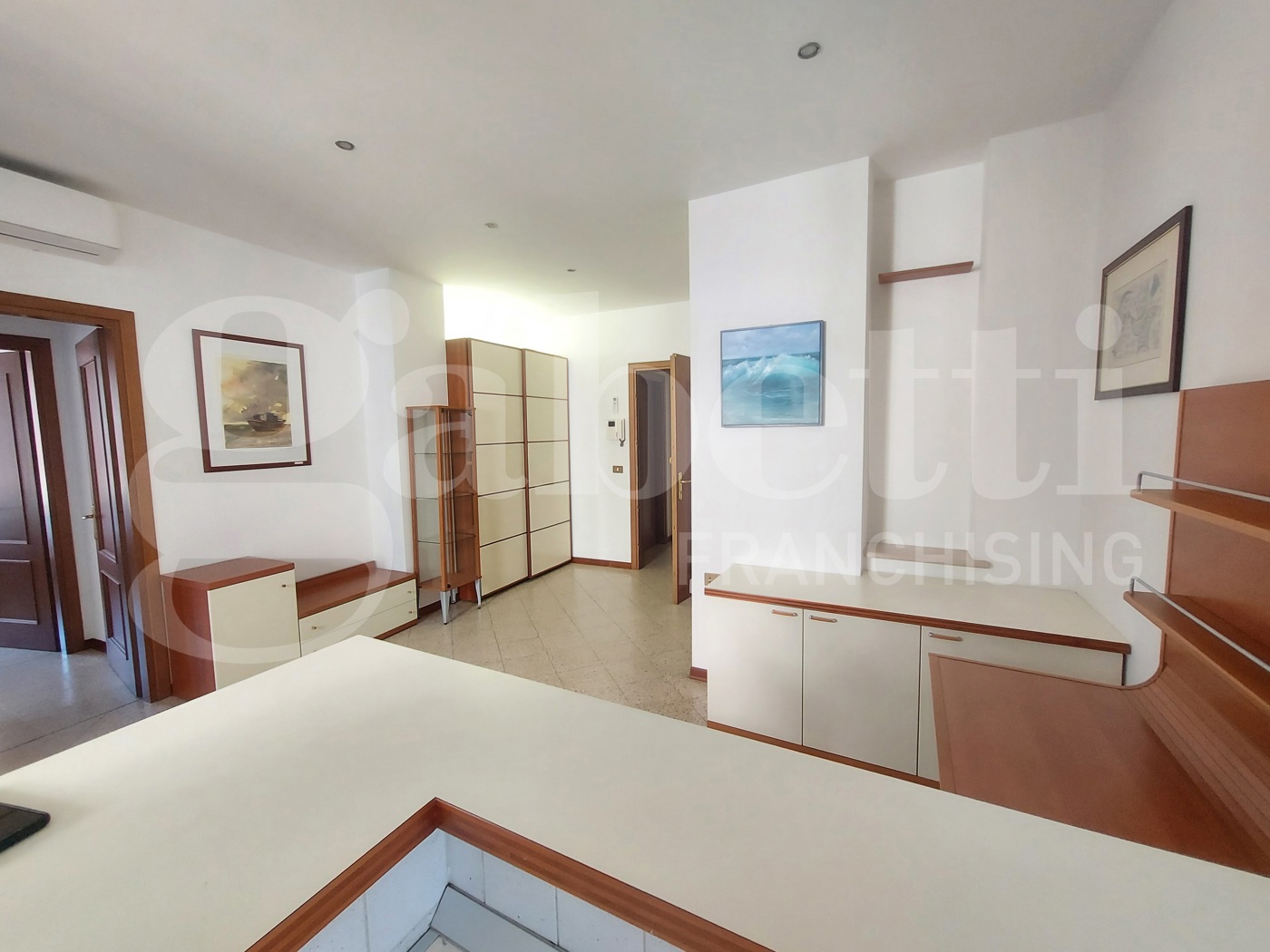 Bilocale arredato in affitto a Treviso