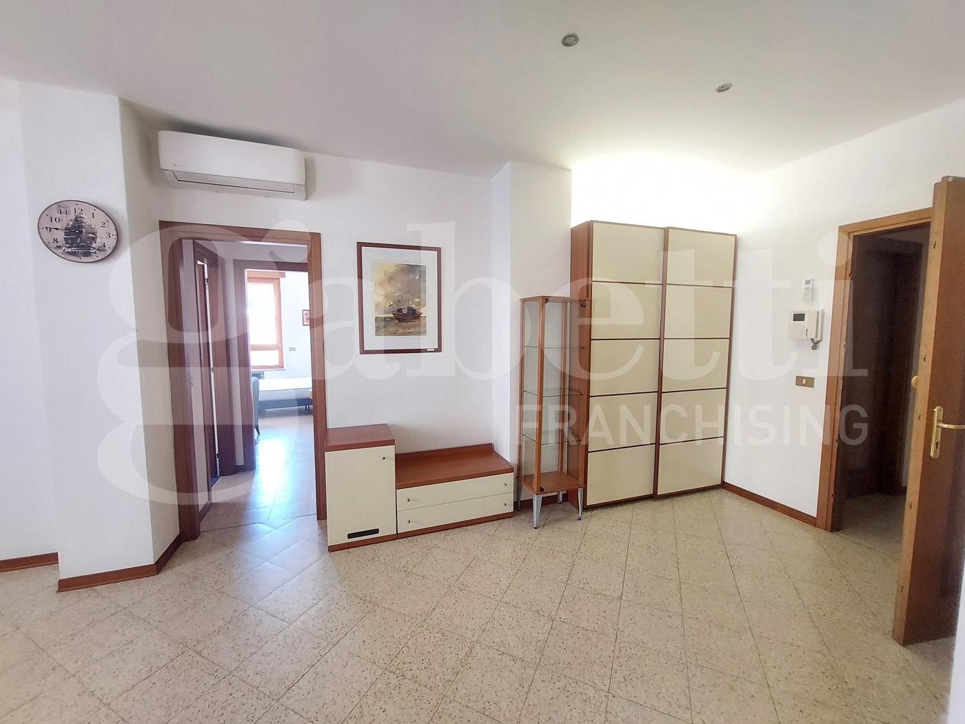 Bilocale arredato in affitto a Treviso