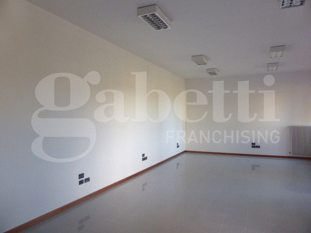 Capannone in affitto a Villorba