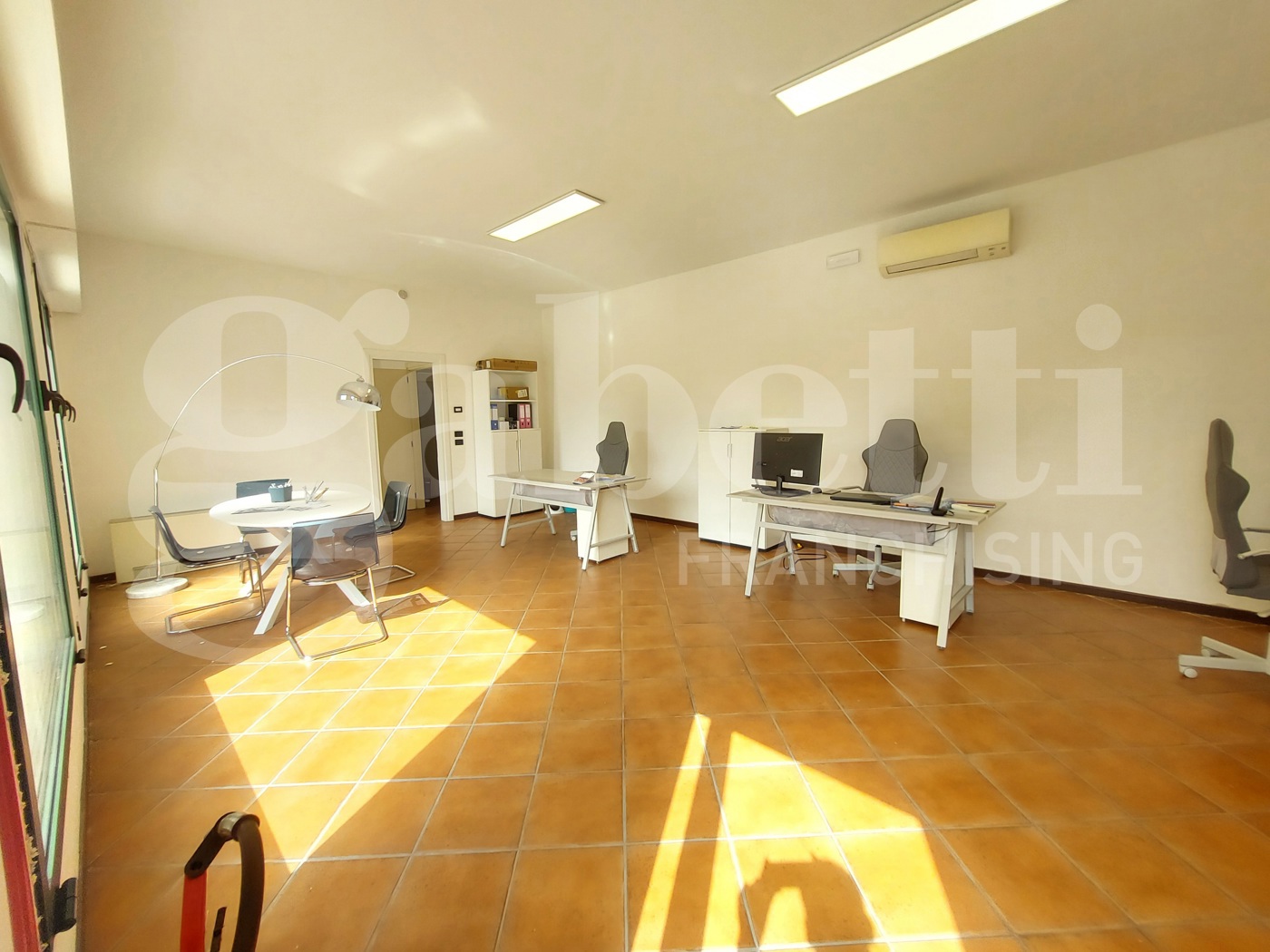Negozio in affitto a Treviso